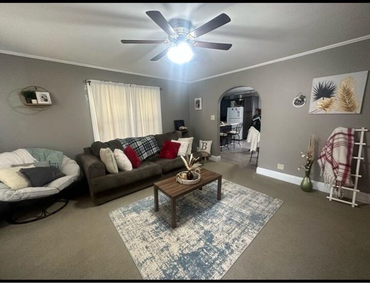 Property Photo: 225 E Elm Street KY 42404