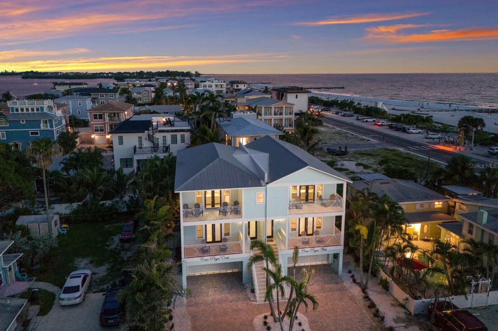 Property Photo: 105 4th Street S FL 34217