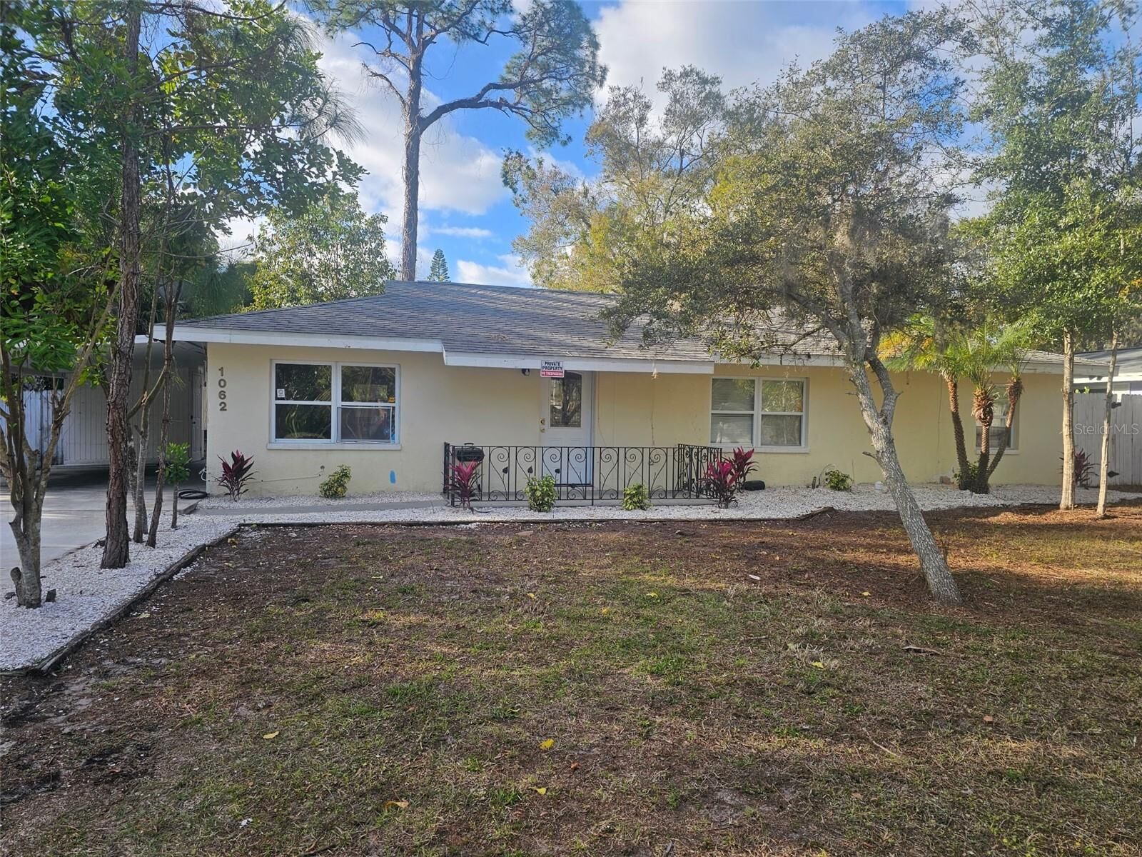 Property Photo:  1062 40th Street  FL 34234 