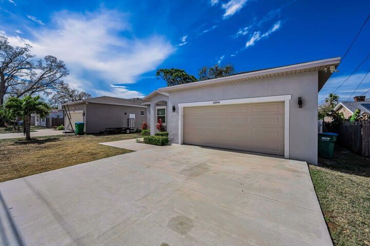 Property Photo:  13266 Clay Avenue  FL 33773 