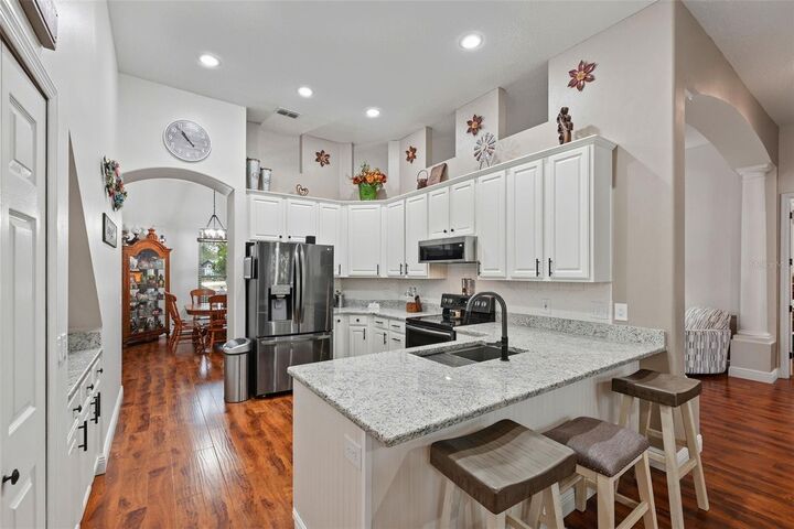 Property Photo:  587 Masalo Place  FL 32746 