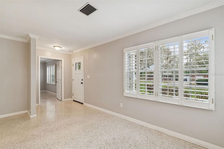 Property Photo: 308 Brentwood Drive 33617 FL 33617