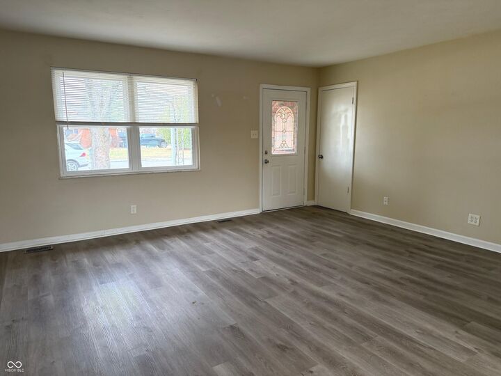 Property Photo: 621 Aberdeen Drive IN 46241