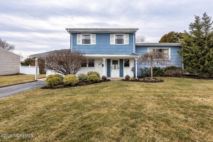 Property Photo:  50 Creighton Circle  NJ 08857 