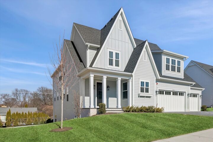 Property Photo:  1116 Pin Oak Drive  IL 60558 