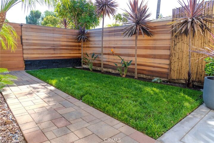 Property Photo: 21865 Jinetes CA 92691