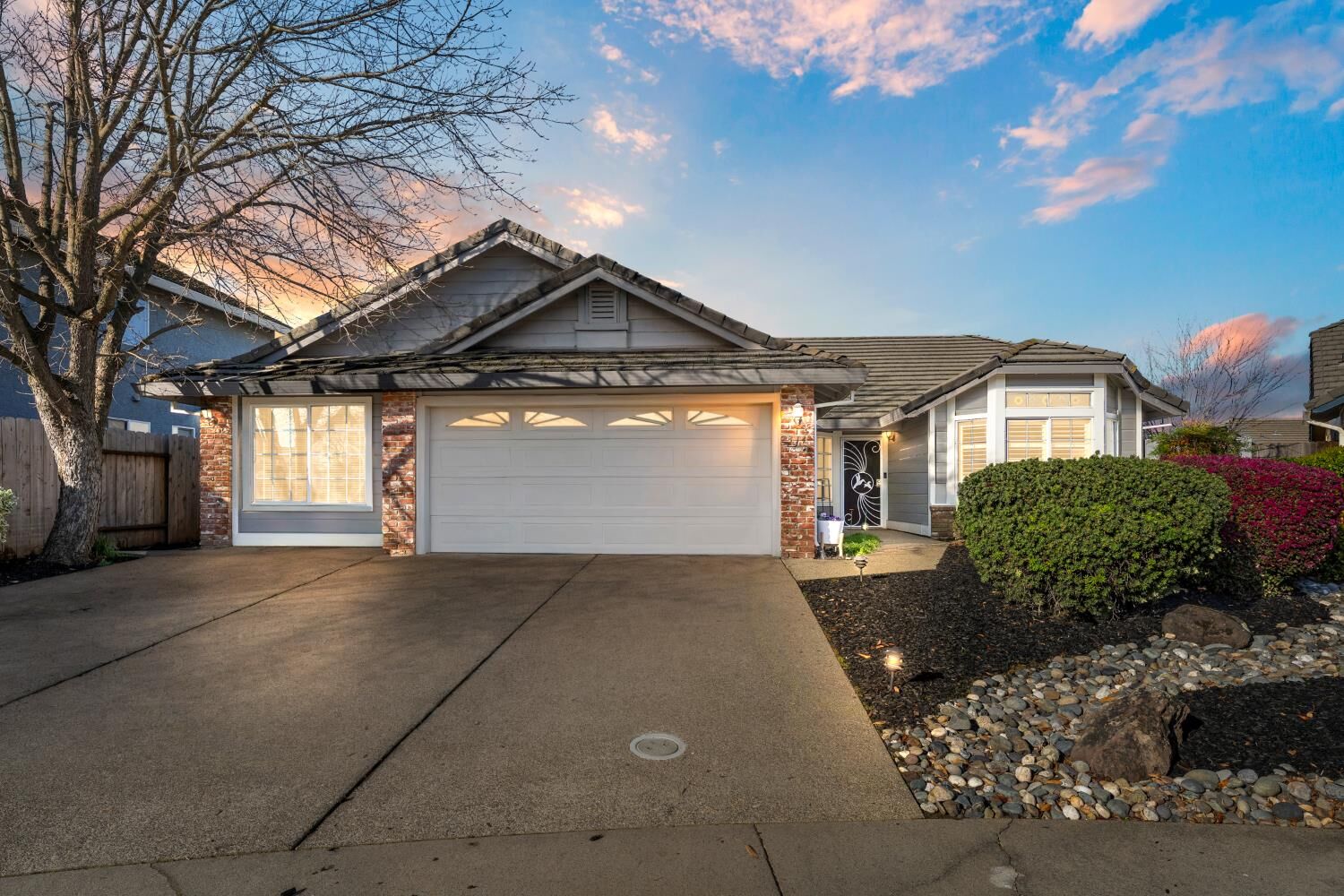 Property Photo:  314 McCartney Court  CA 95648 