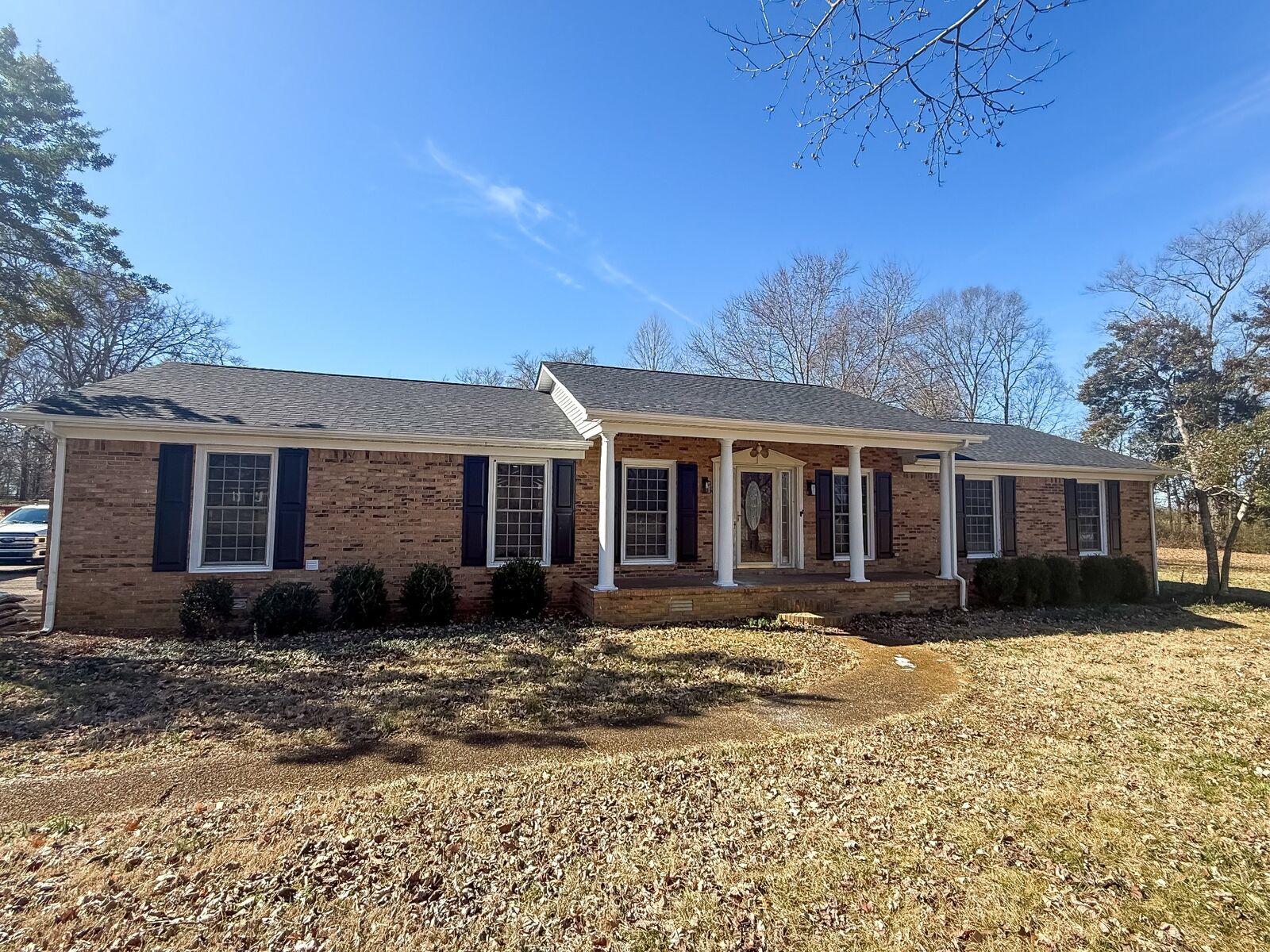 Property Photo:  111 Hampshire Rd  TN 37160 