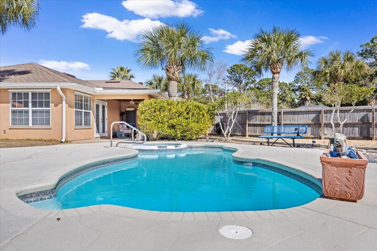 Property Photo:  2145 Pepper Drive  FL 32566 