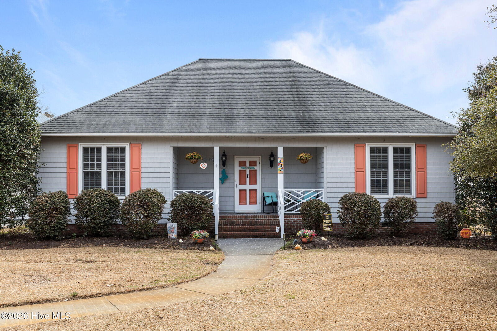 Property Photo: 107 Harbour Drive NC 28539