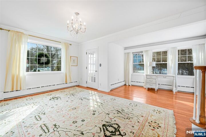 Property Photo:  40 Orangeburgh Road  NJ 07675 