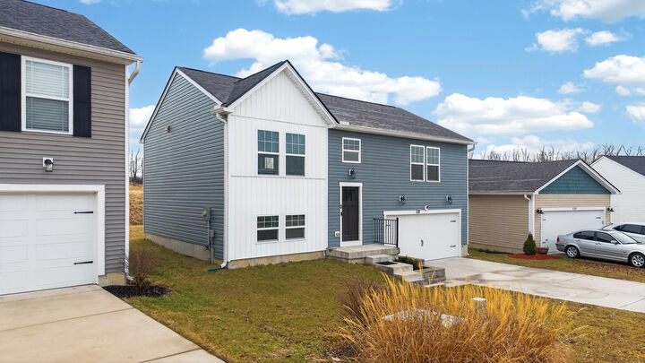 Property Photo:  118 Arlington Court  KY 41097 