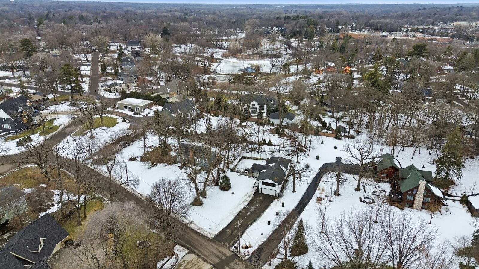 Property Photo: 16919 Cottage Grove Avenue MN 55391