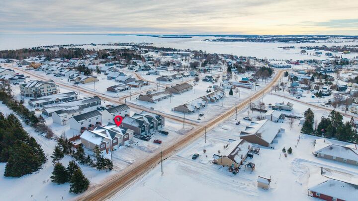 Property Photo: 7350 Cavendish Road PE C0A 1X0
