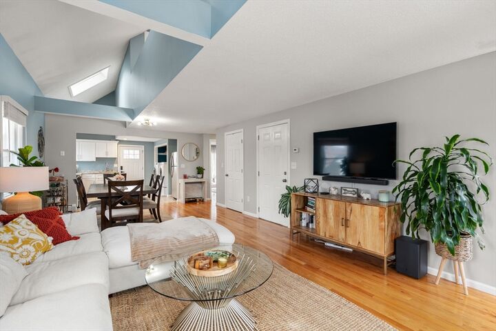 Property Photo:  13 Fayette St 3  MA 01915 