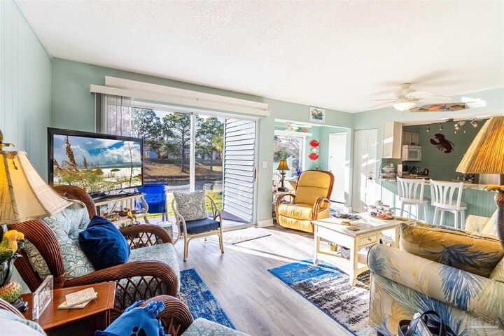 Property Photo:  4000 Gulf Terrace Dr 105  FL 32541 