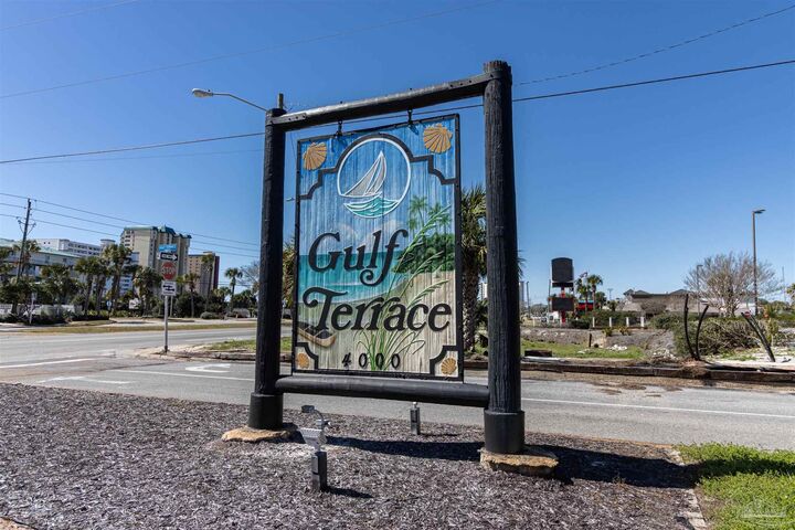 Property Photo:  4000 Gulf Terrace Dr 105  FL 32541 