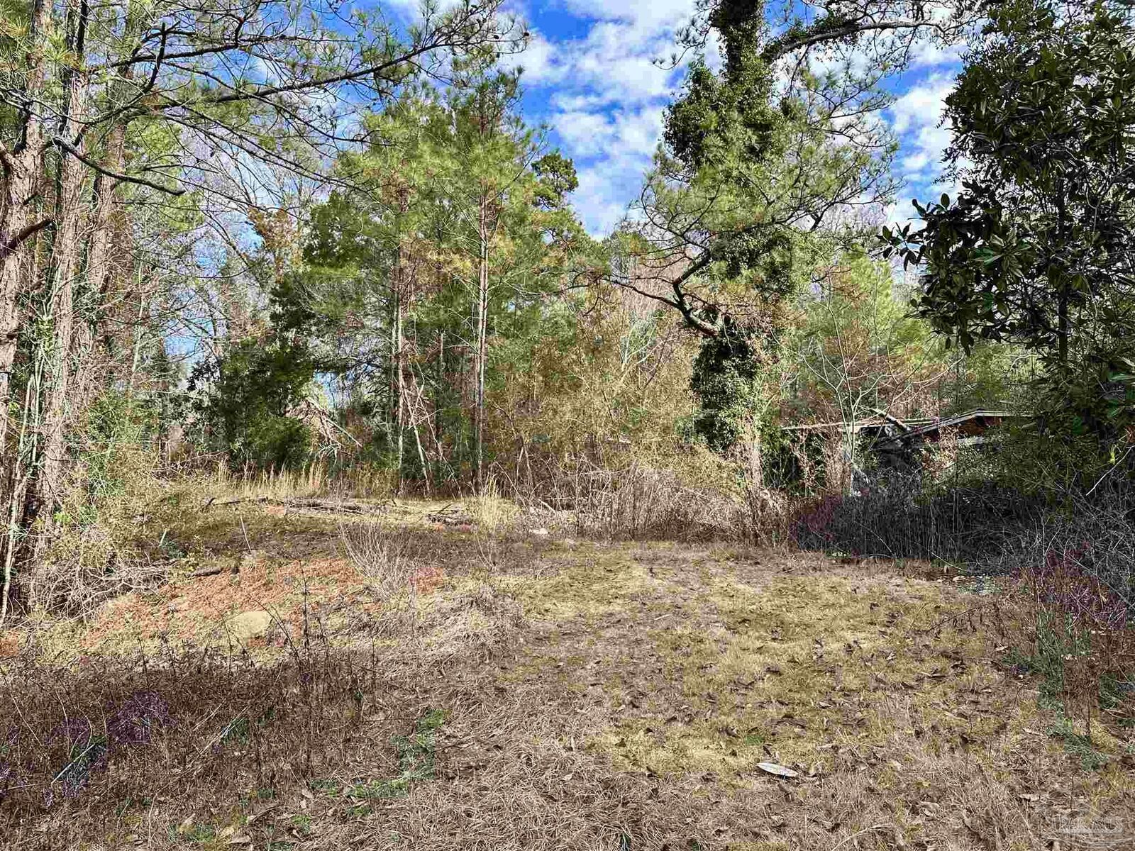 Property Photo: 450 N Century Blvd FL 32568