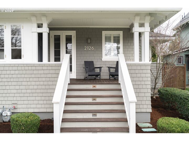 Property Photo: 2126 NE 17th Ave OR 97212