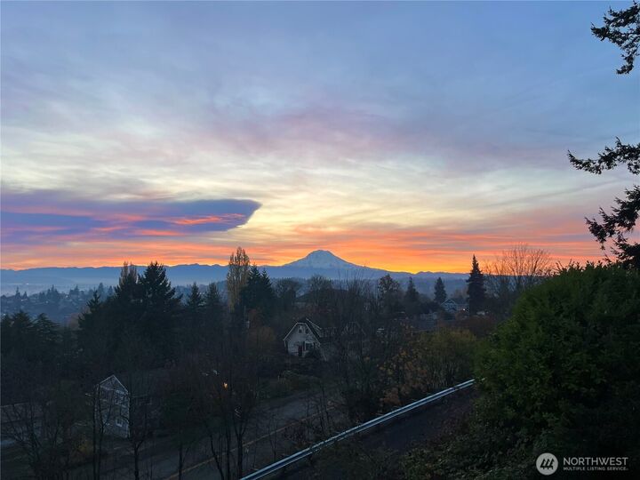 Property Photo:  3108 E Valley View Terrace  WA 98404 