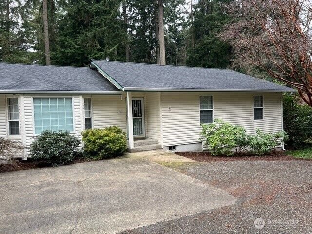 Property Photo:  4929  Cascade Place  WA 98277 