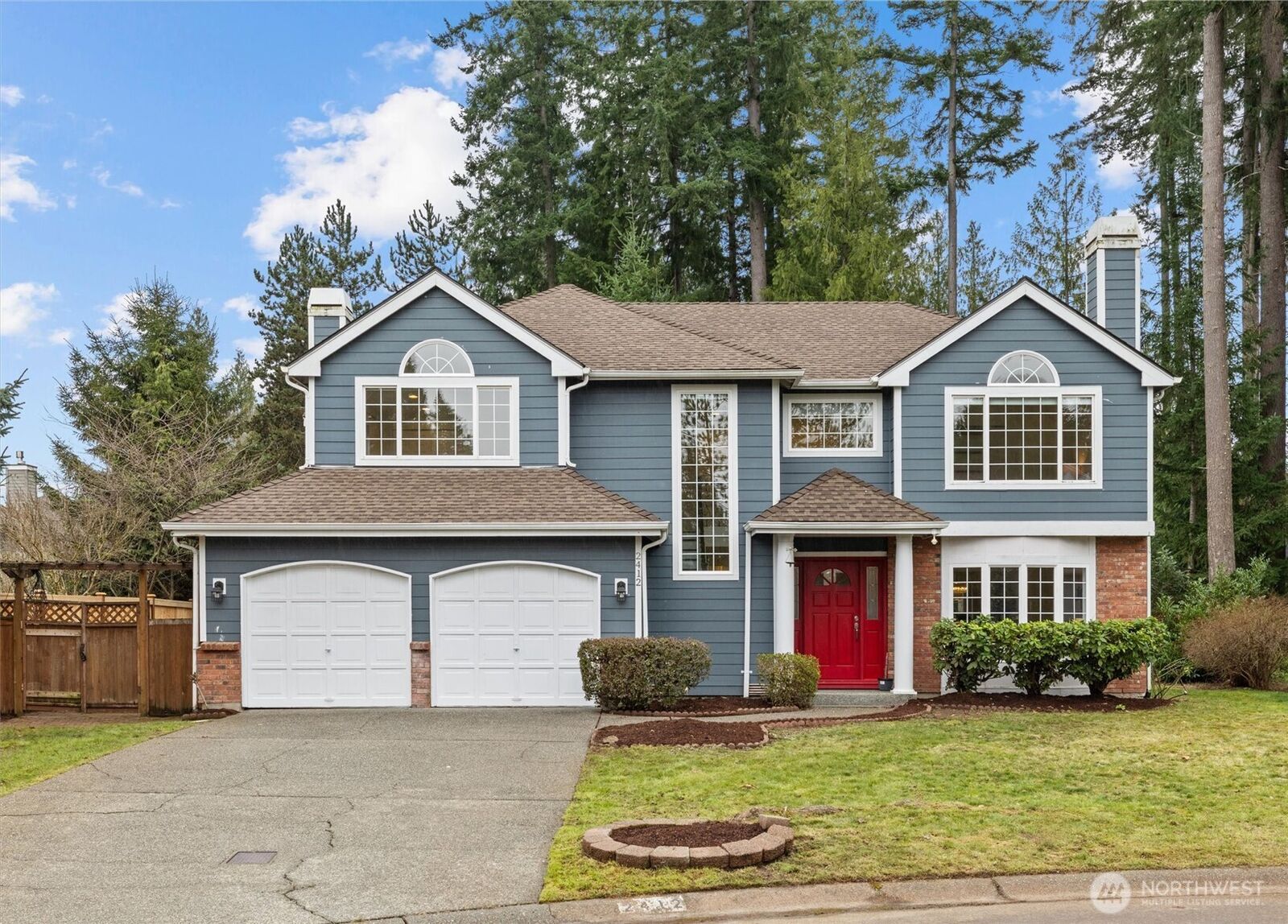 Property Photo: 2412 237th Court NE WA 98074