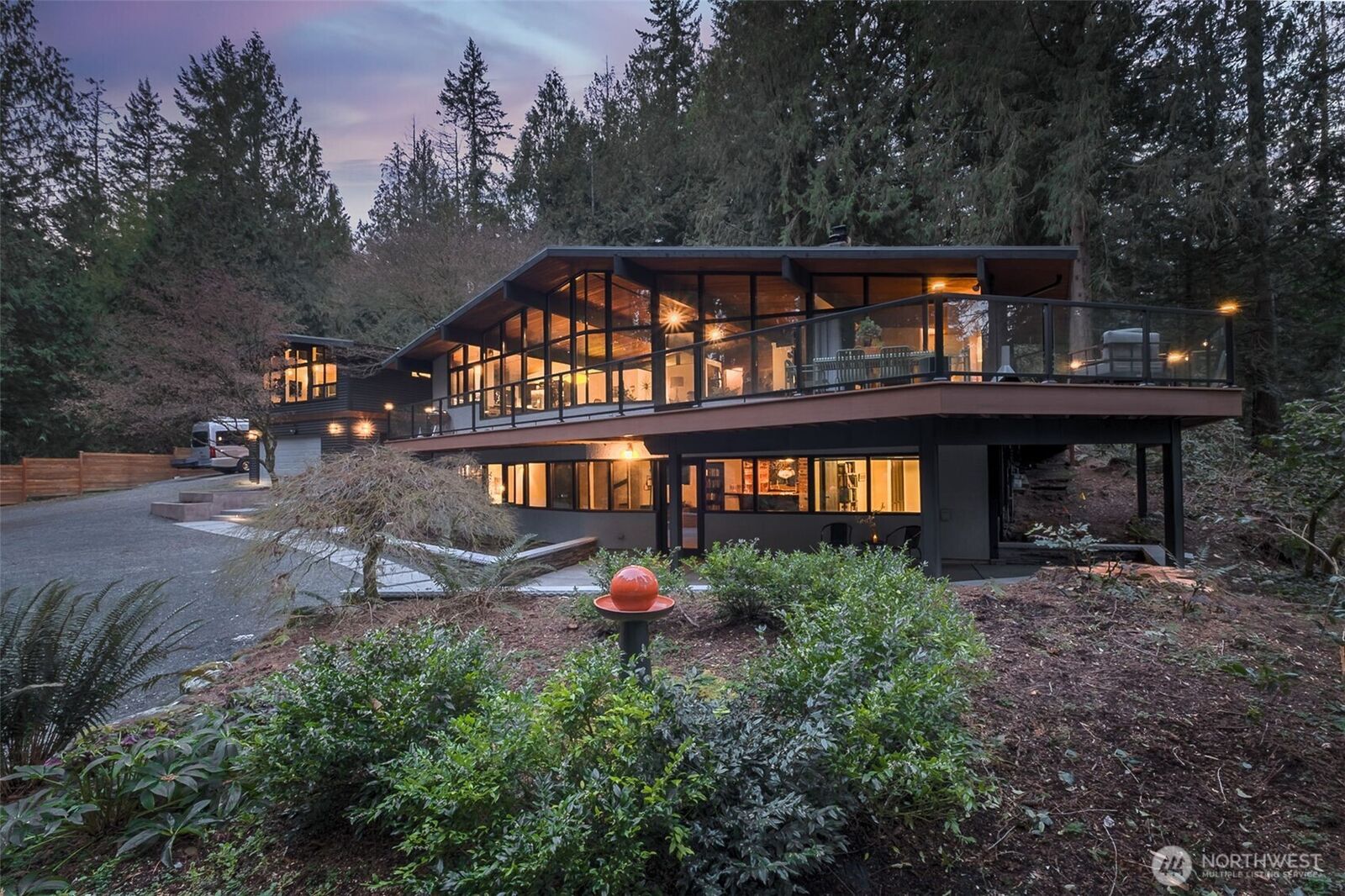 Property Photo:  26630 SE 158 Street  WA 98027 