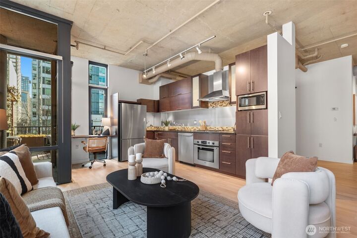 Property Photo:  2720  3rd Avenue 311  WA 98121 