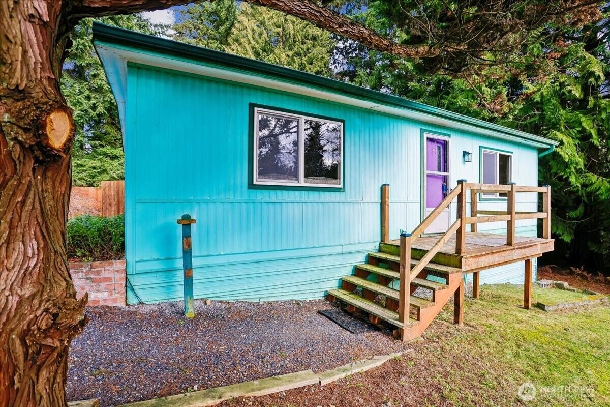 Property Photo: 32031 81st Drive NW WA 98292