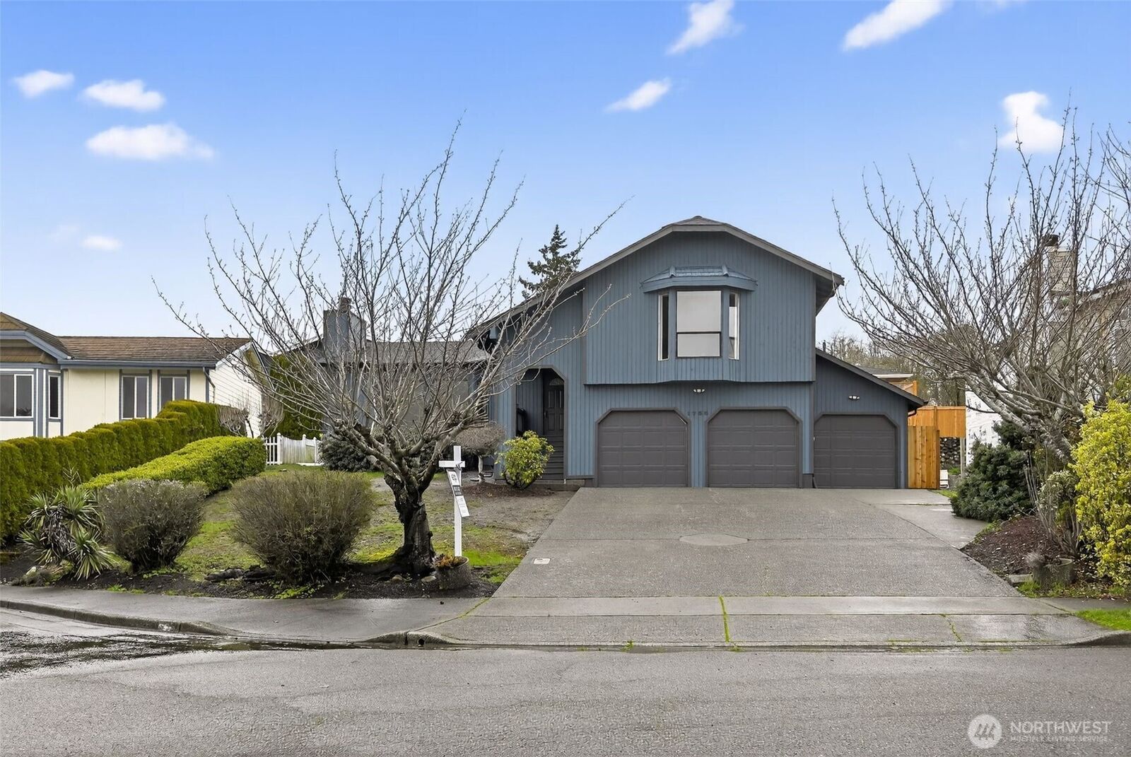 Property Photo: 1755 57th Street NE WA 98422