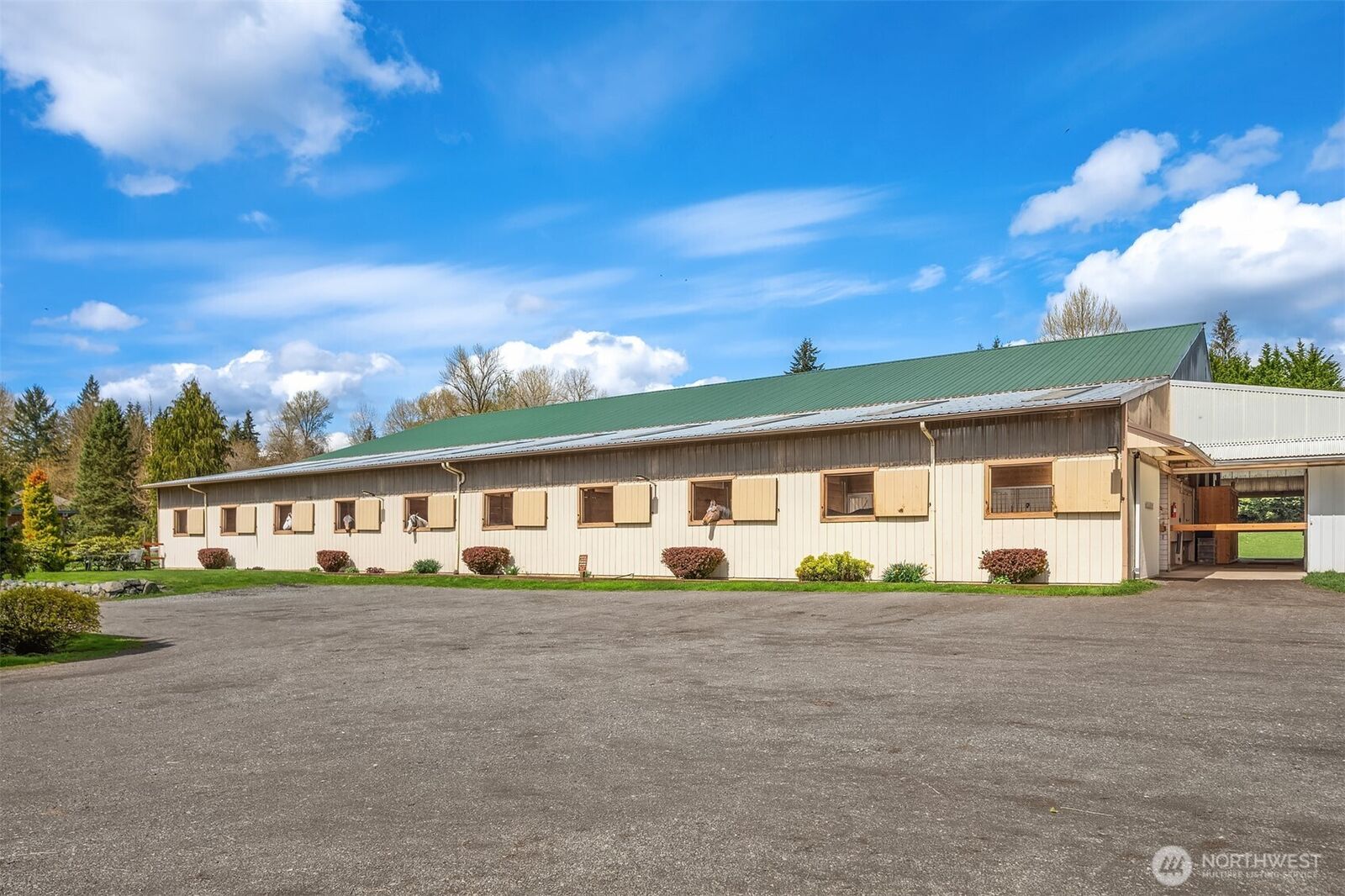 Property Photo:  19011  176th Avenue NE  WA 98072 