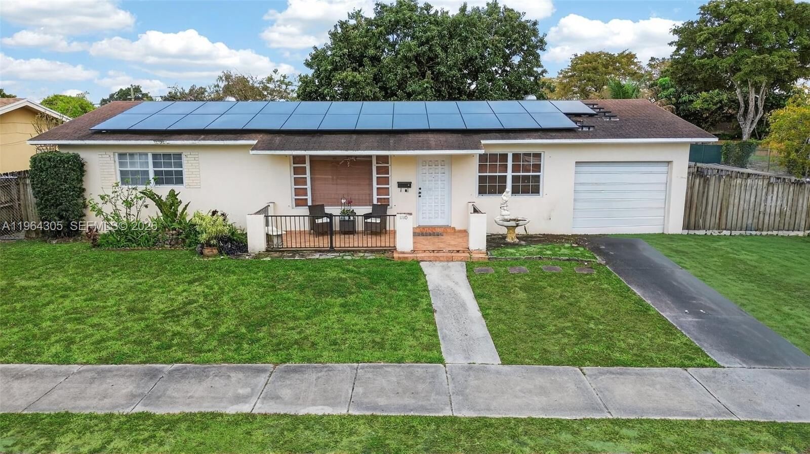 Property Photo:  1110 NE 204th Ter  FL 33179 