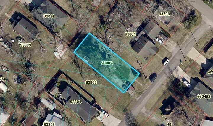 Property Photo:  113 Cypress  TX 77651 