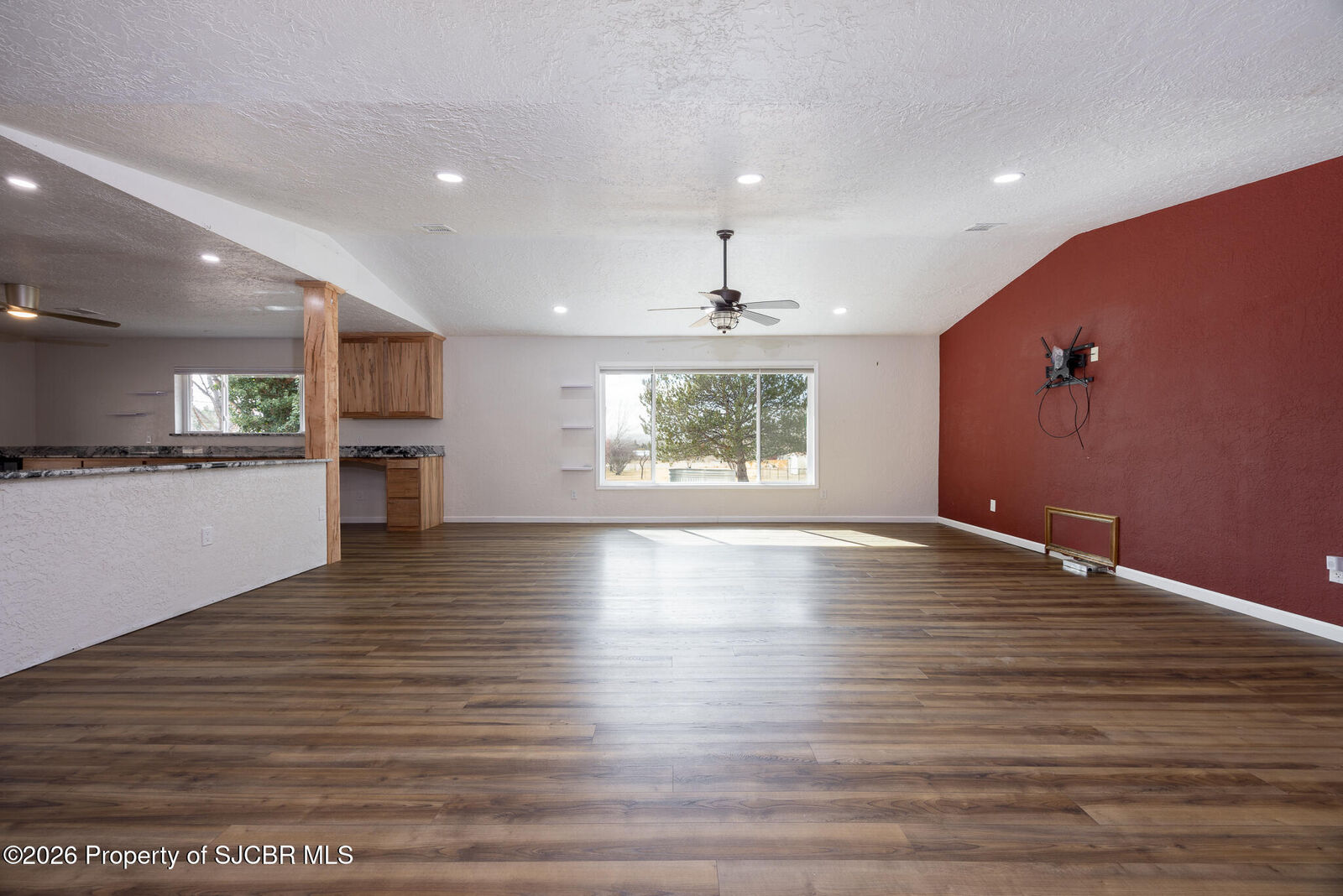 Property Photo:  39 Road 5217  NM 87401 