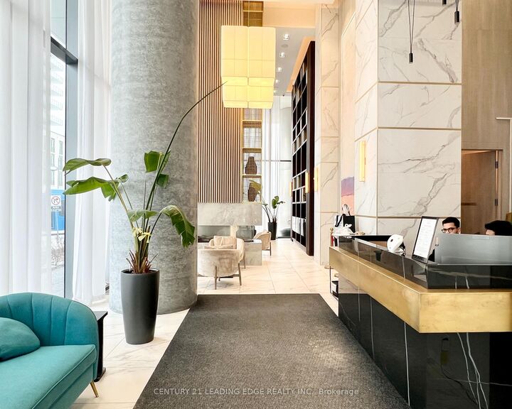 Property Photo:  950 Portage Parkway 302  ON L4K 0J7 