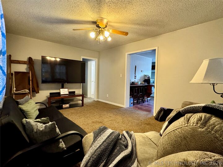 Property Photo:  61113 E 310 Road  OK 74344 