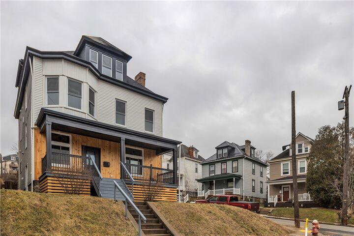 Property Photo: 749 Hemlock St PA 15202