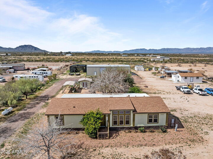 Property Photo:  47602 N Eagle Eye Road  AZ 85320 