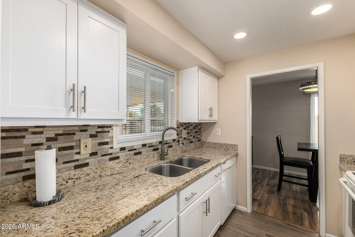 Property Photo: 9708 W Teakwood Drive AZ 85351