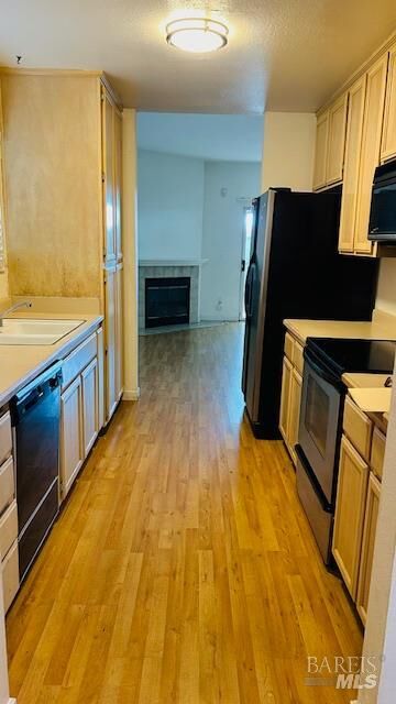 Property Photo: 1850 Blossom Avenue 115 CA 94533