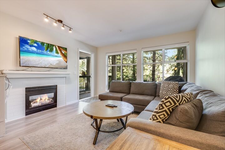 4355 Northlands Boulevard 20 — photo 1