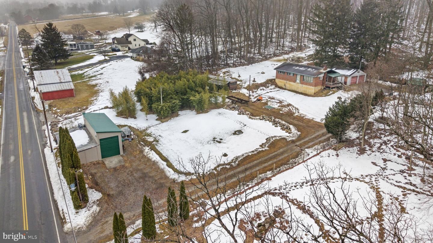 Property Photo:  4460 Druck Valley Road  PA 17406 