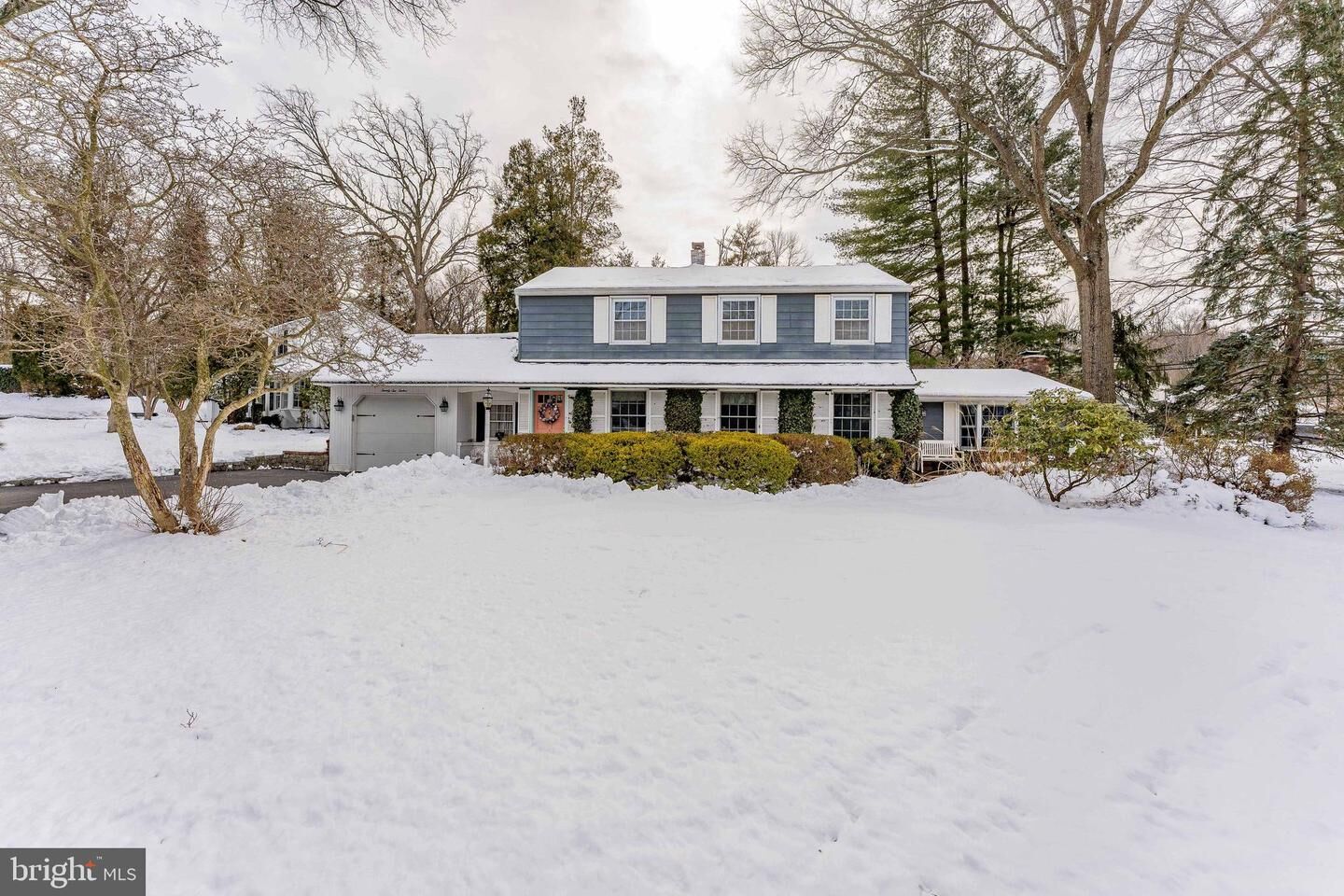 Property Photo:  2212 Lantern Lane  PA 19444 