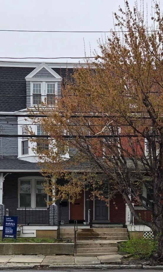 Property Photo:  147 E Liberty Street  PA 17602 
