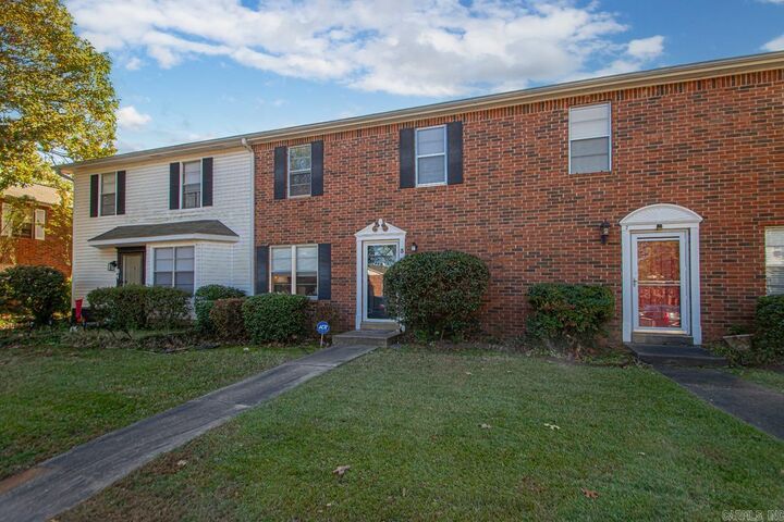 Property Photo:  200 Pine Forest 3-B  AR 72113 