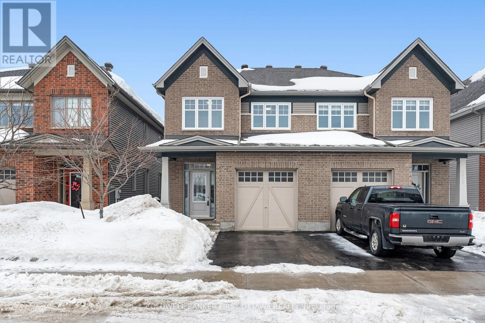 Property Photo: 426 Warmstone Drive ON K2S 0W2
