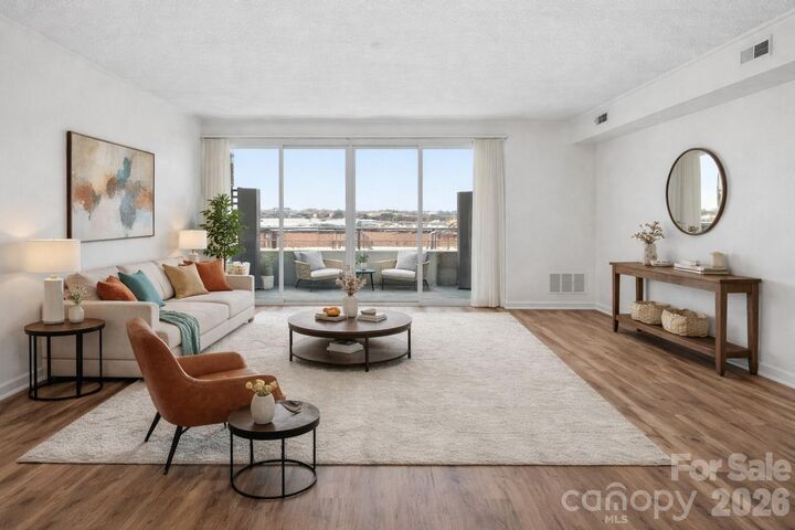 Property Photo:  1300 Reece Road 312  NC 28209 