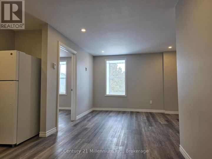 Property Photo:  617 Campbell Street 2  ON N0G 2H0 