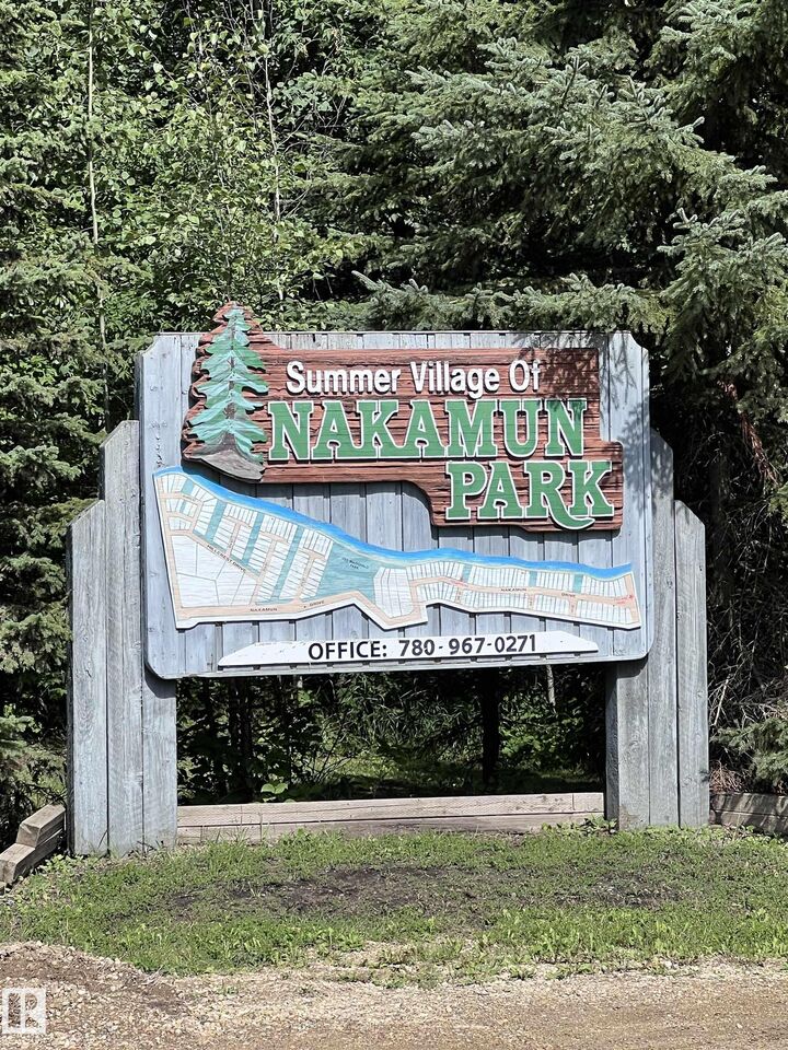 Property Photo: 4008 Nakamun Drive AB T0E 1V0