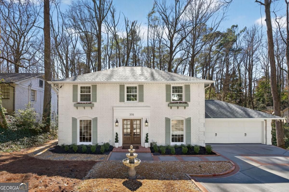 Property Photo: 370 Valley Green Drive GA 30342
